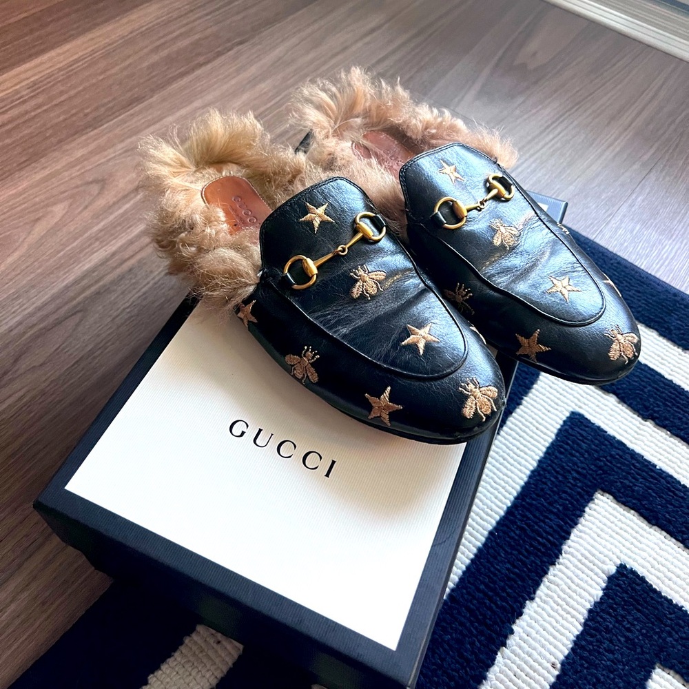 Gucci Women Black Bee And Star Embroidered Leather Fur Lined Size 38